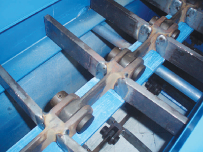 DRAG CHAIN CONVEYORS